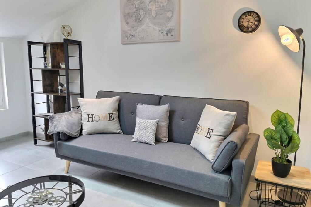 Ferienwohnung L'ESCAPADE Netflix Proche Gare Angoulême Exterior foto